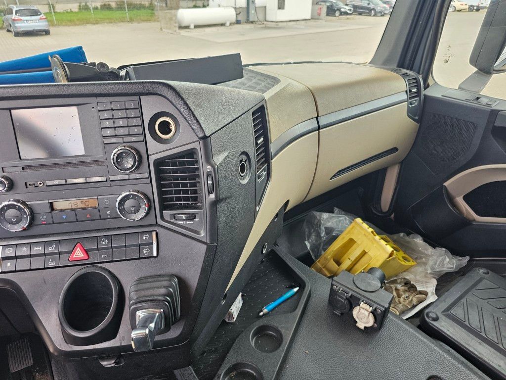 Fahrzeugabbildung Mercedes-Benz 2545 BDF Twistlook, Klima, Euro 6, 2 x AHK