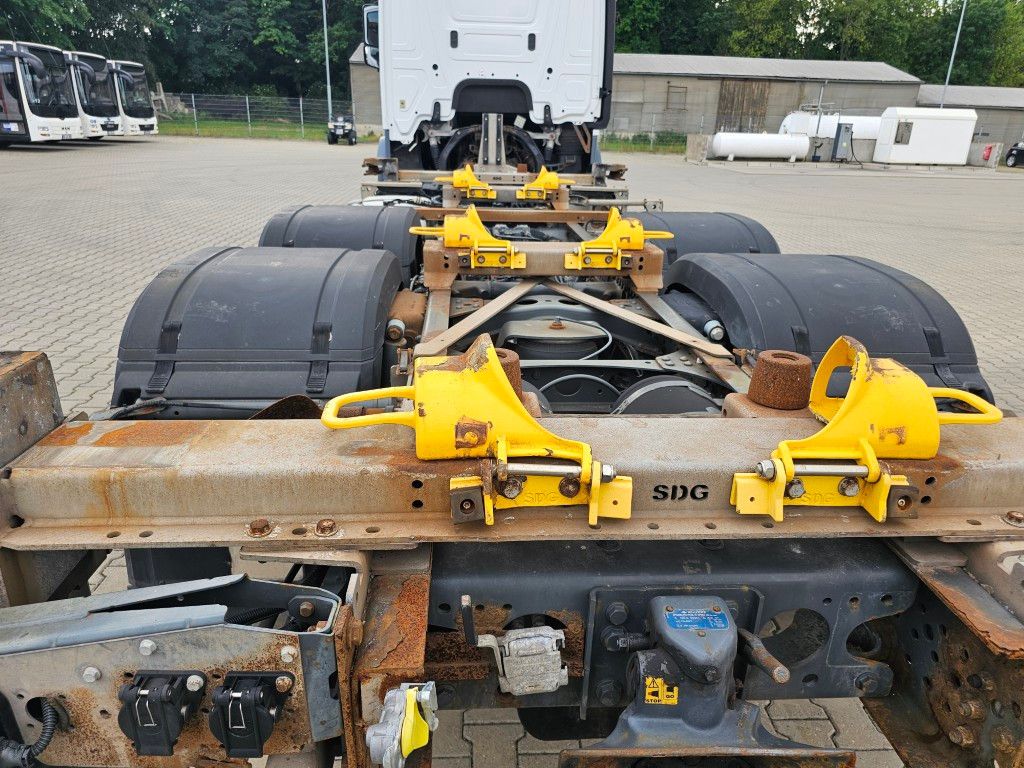 Fahrzeugabbildung Mercedes-Benz 2545 BDF Twistlook, Klima, Euro 6, 2 x AHK