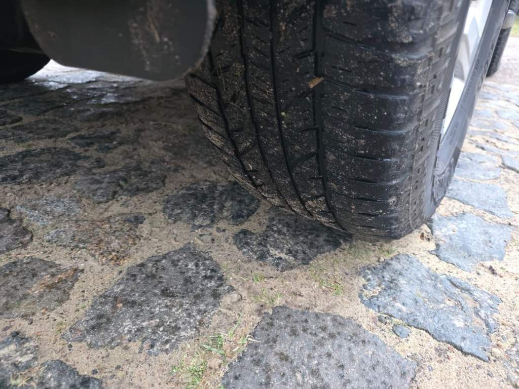 Fahrzeugabbildung Toyota Land Cruiser 3.0 D-4D, Klima, AHK, Mwst. ausweis