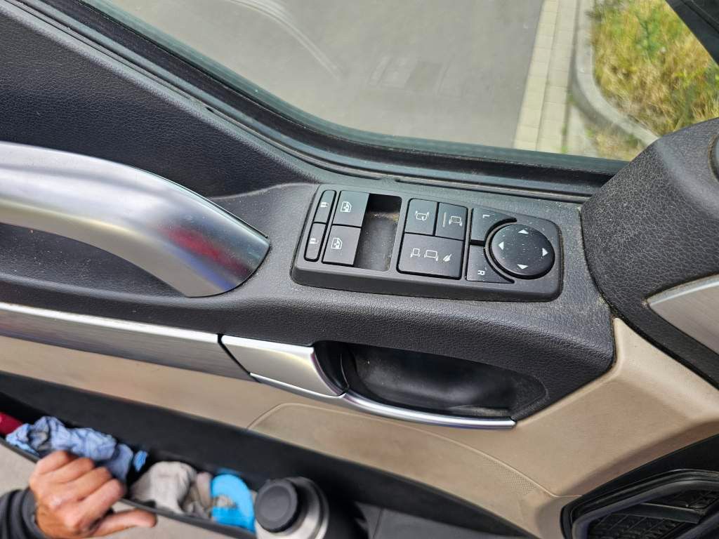 Fahrzeugabbildung MAN 18.460 TGX Standard, Euro 6, Standklima