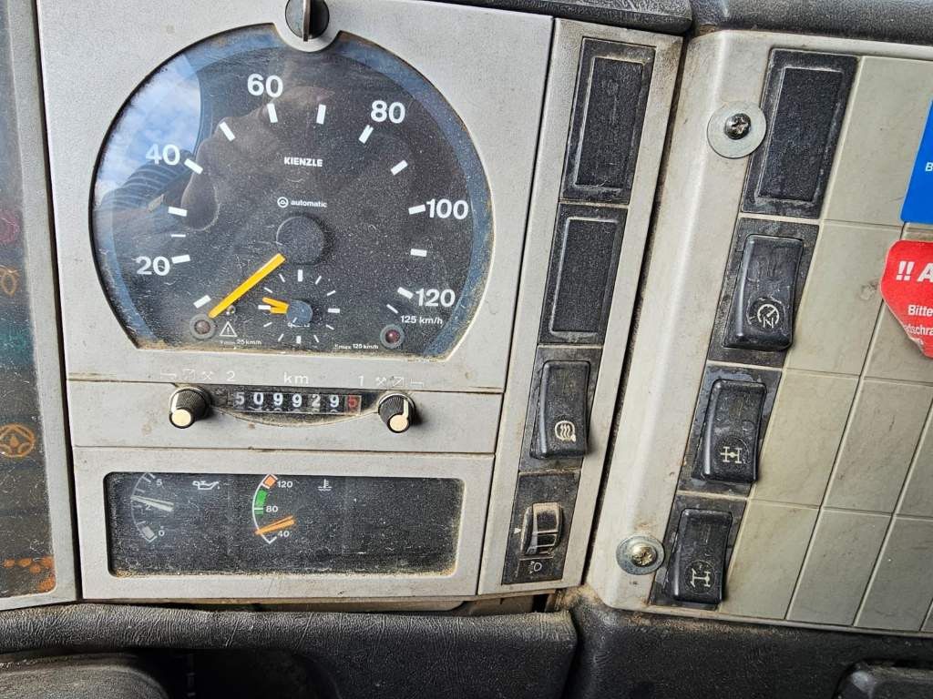 Fahrzeugabbildung MAN 26.293 6x4 Betonmi. 8 cbm Intermix Trommel v2001