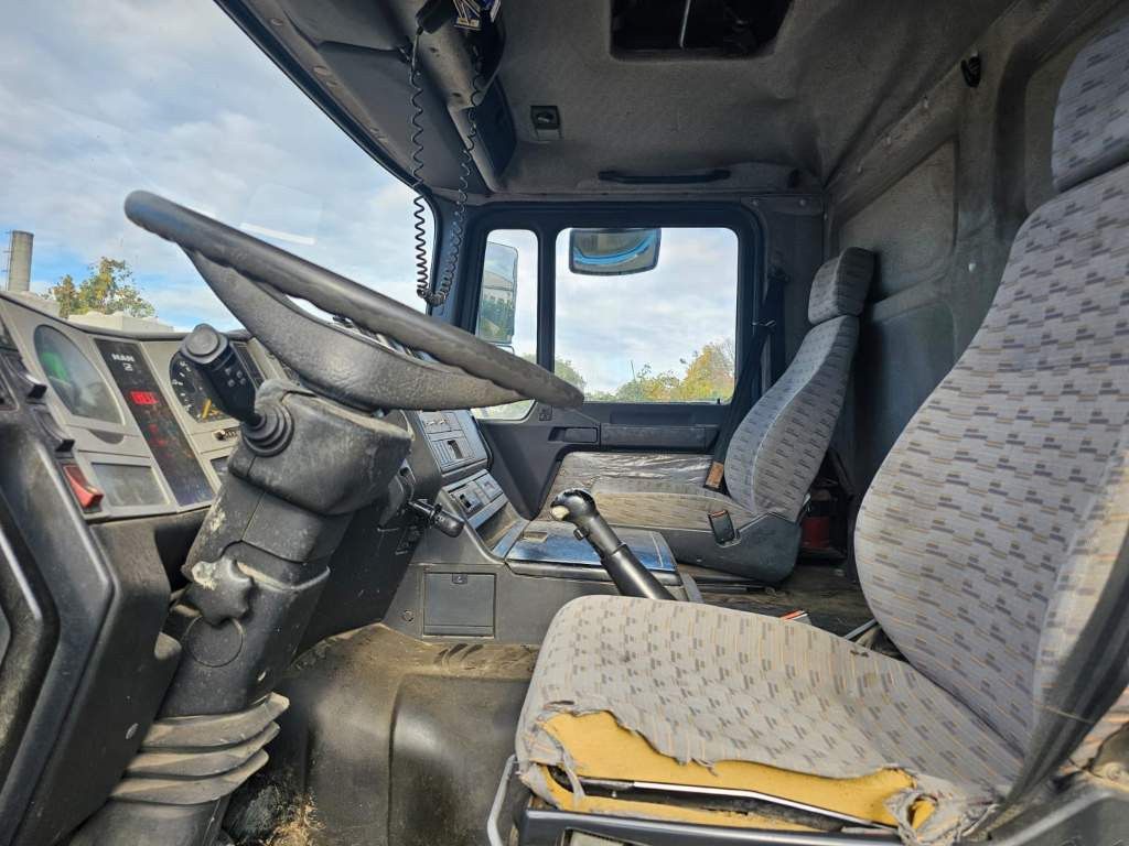 Fahrzeugabbildung MAN 26.293 6x4 Betonmi. 8 cbm Intermix Trommel v2001