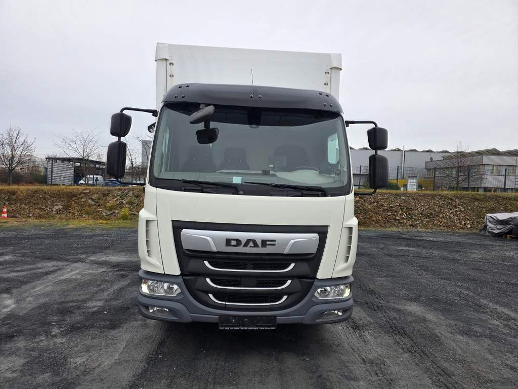 Fahrzeugabbildung DAF LF 170 Gardine, wie neu, nur 82 TKM Original !