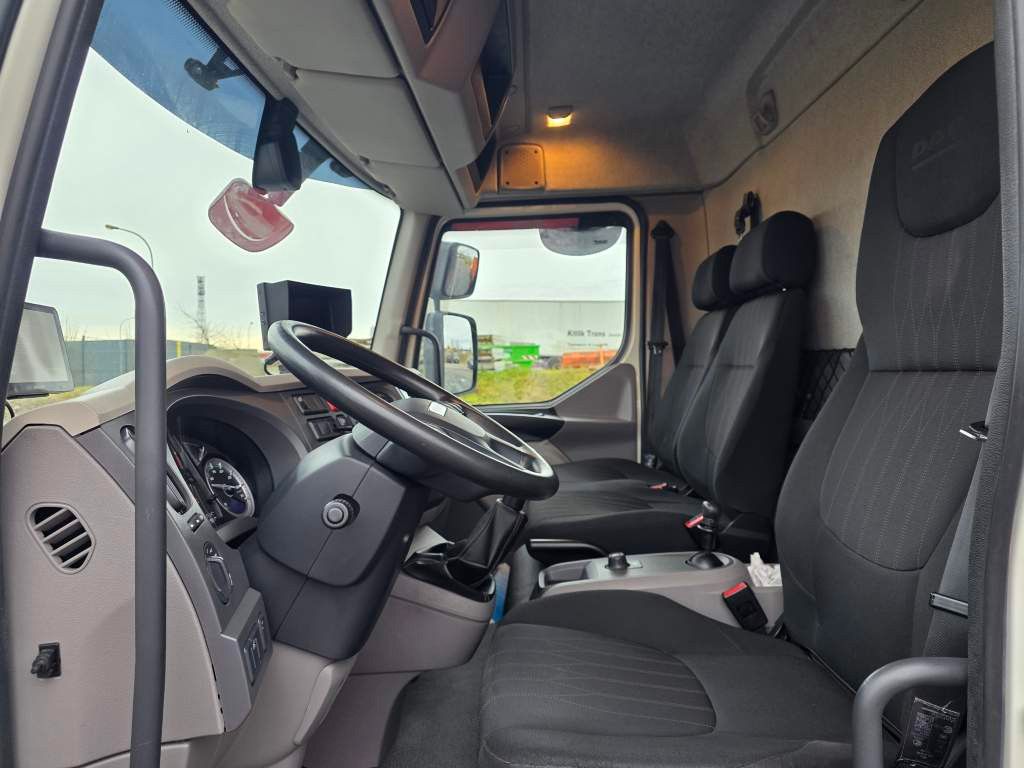 Fahrzeugabbildung DAF LF 170 Gardine, wie neu, nur 82 TKM Original !