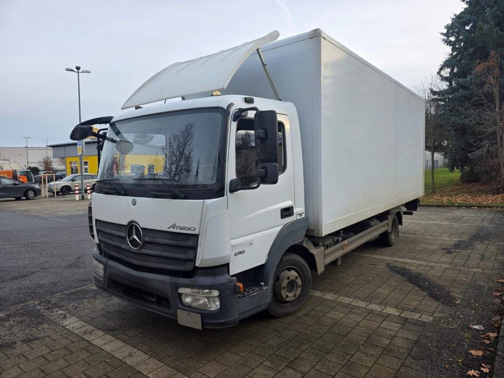 Mercedes-Benz 816 Koffer, Ladebordwand, viel in 2025 repariert