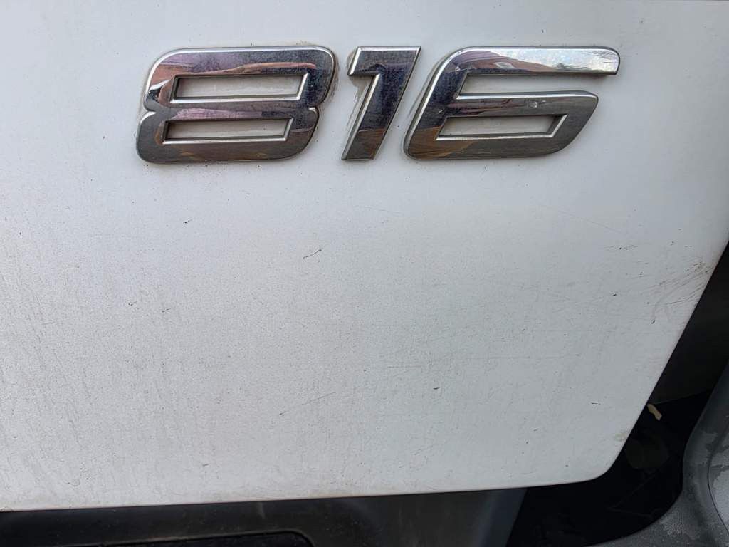 Fahrzeugabbildung Mercedes-Benz 816 Koffer, Ladebordwand, viel in 2025 repariert