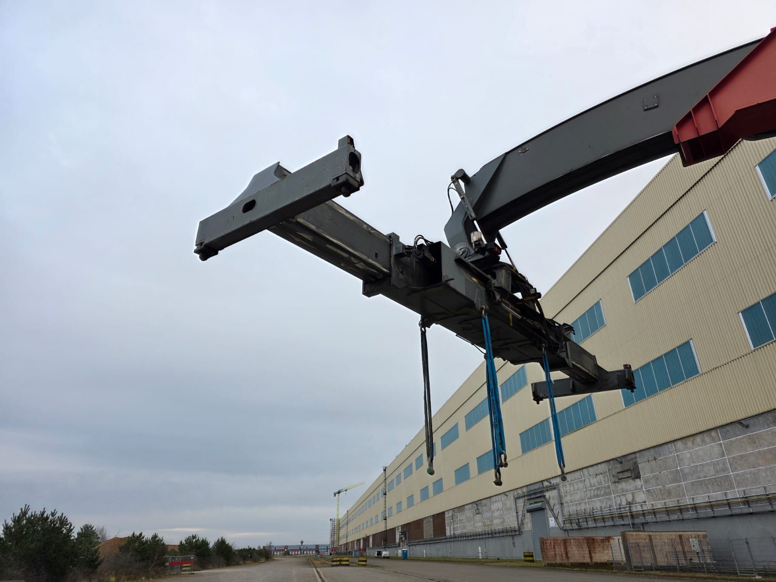 Fahrzeugabbildung Andere Liebeherr LRS V 645 Reachstacker/ Contlader