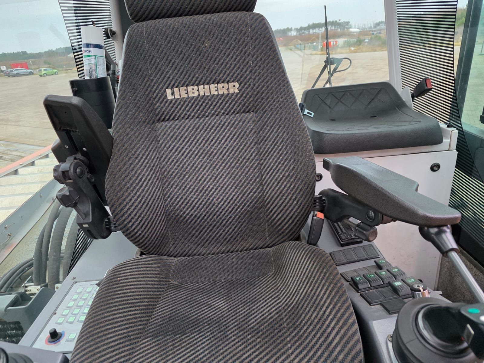 Fahrzeugabbildung Andere Liebeherr LRS V 645 Reachstacker/ Contlader