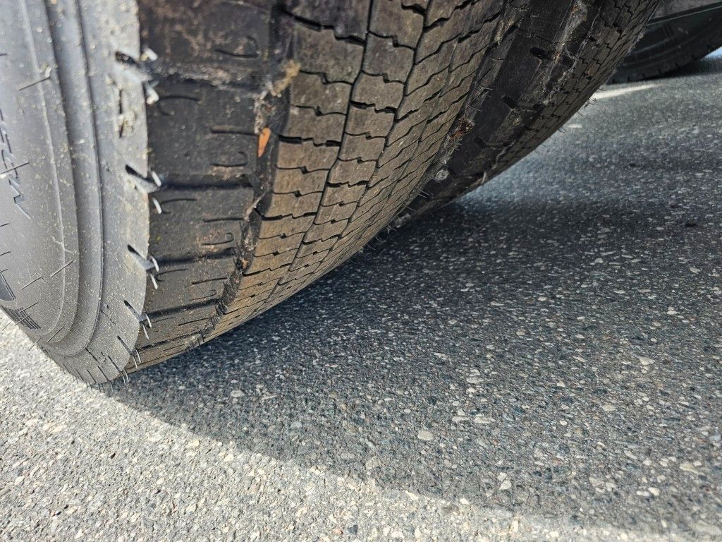 Fahrzeugabbildung Volvo Volvo 460 neues Modell, full Option, 2 Kreis Hyd