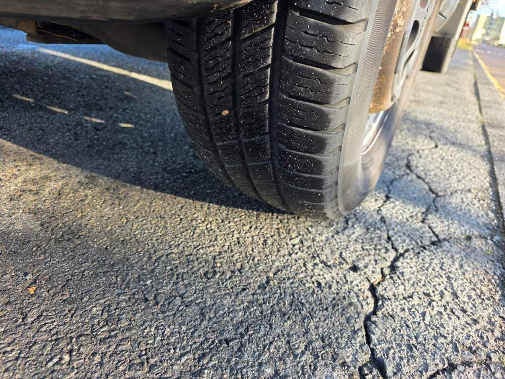 Fahrzeugabbildung Iveco 35S15/ 35-150 Koffer, Klima, manuelle Schaltung