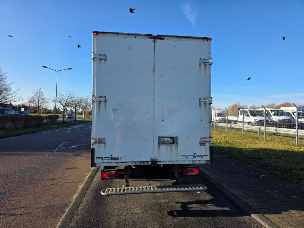 Fahrzeugabbildung Iveco 35S15/ 35-150 Koffer, Klima, manuelle Schaltung