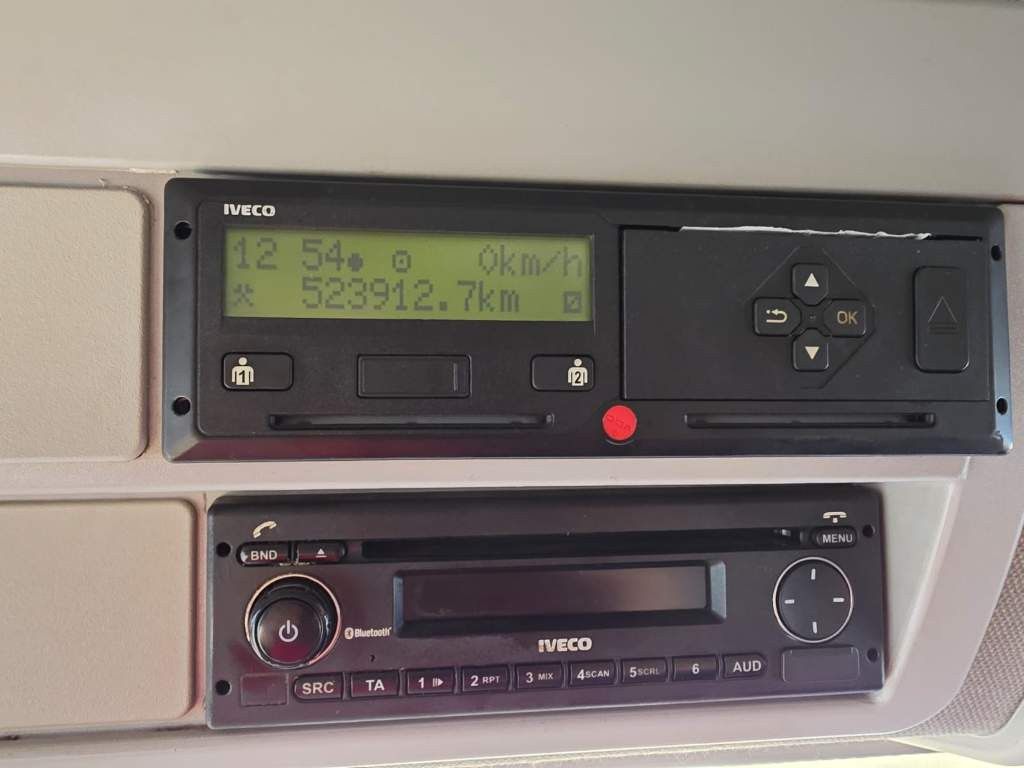 Fahrzeugabbildung Iveco 80-220 Eurocargo, Gardine, Ladebordwand, 1.Hand