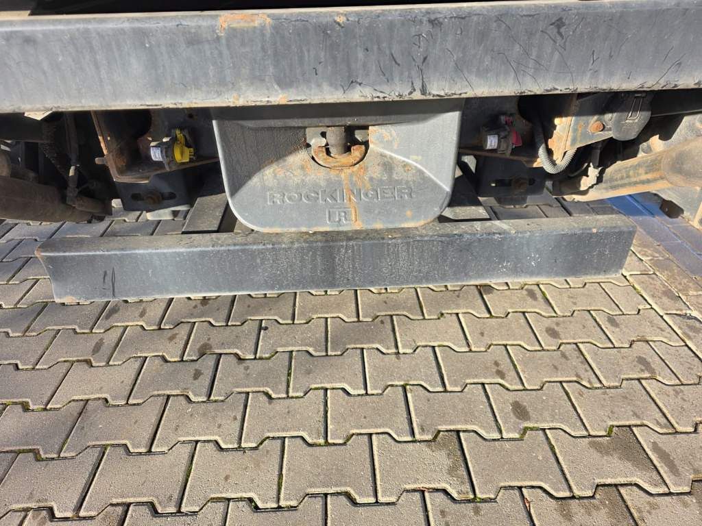 Fahrzeugabbildung Iveco 80-220 Eurocargo, Gardine, Ladebordwand, 1.Hand