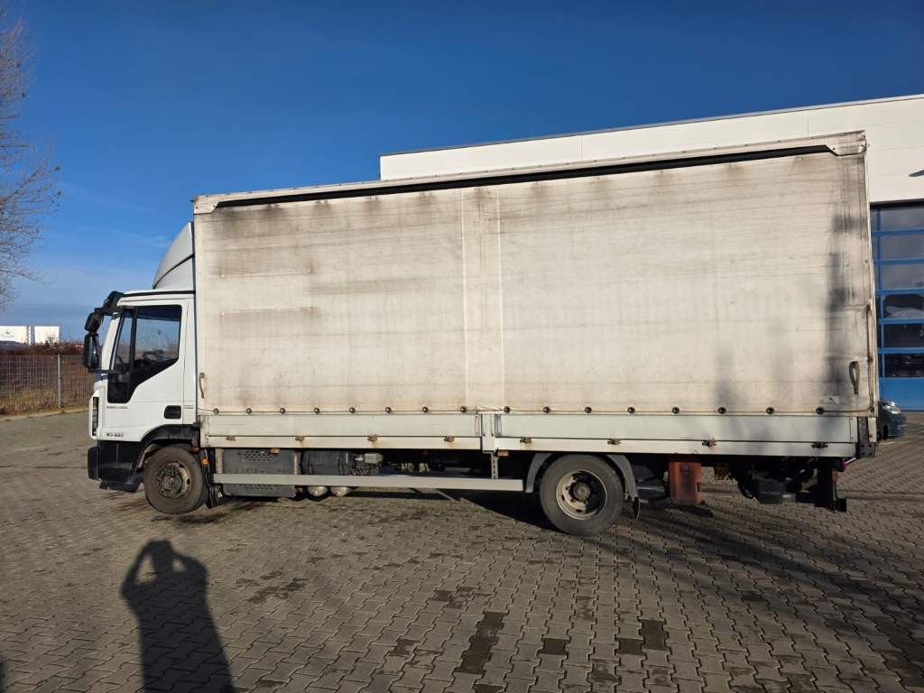 Fahrzeugabbildung Iveco 80-220 Eurocargo, Gardine, Ladebordwand, 1.Hand