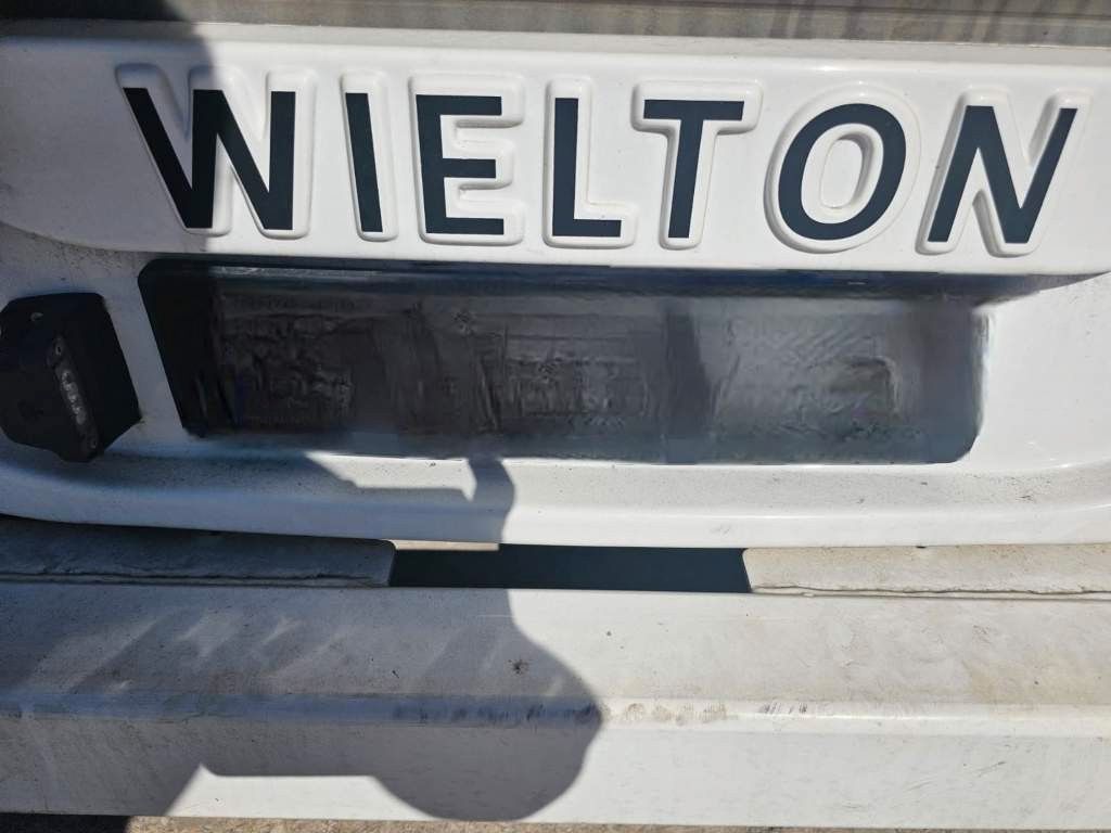 Fahrzeugabbildung Wielton Vario Containerchassis, Reifendruckkontrolle