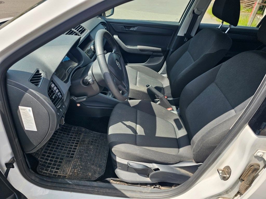 Fahrzeugabbildung SKODA Fabia 1.0l MPI 44kW