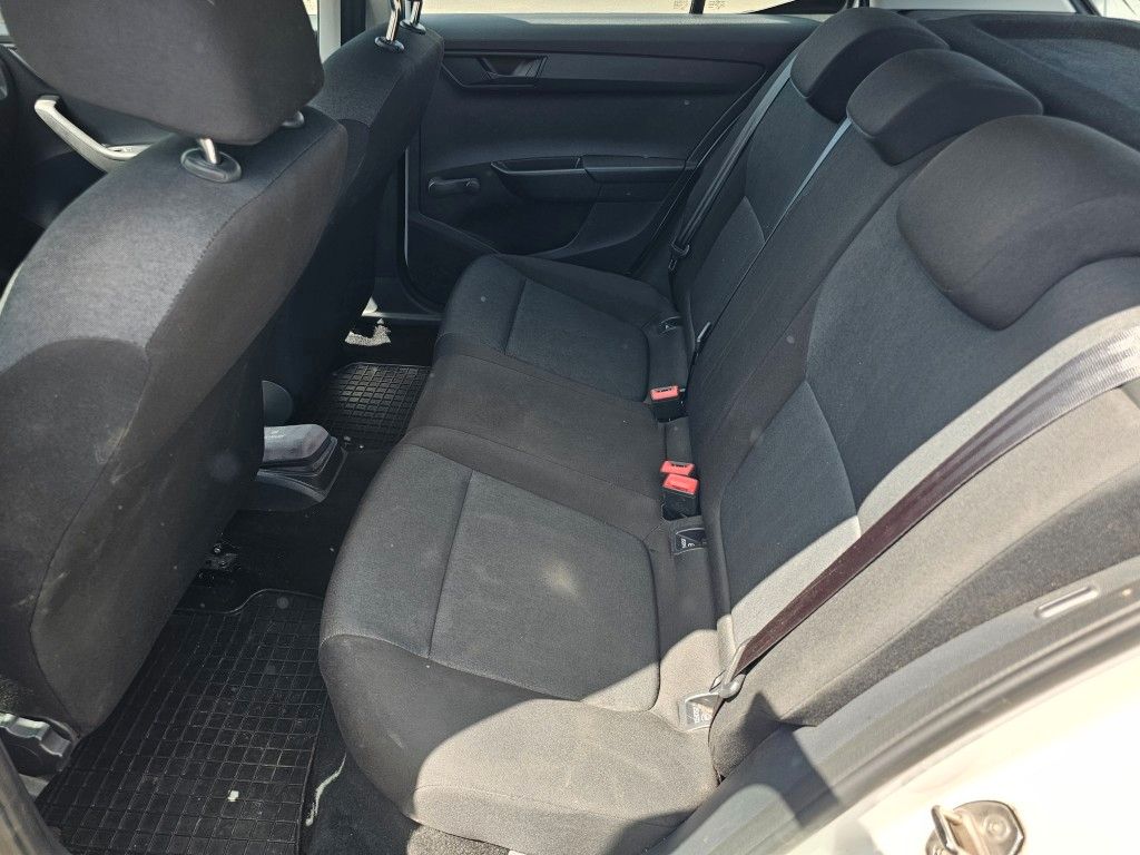 Fahrzeugabbildung SKODA Fabia 1.0l MPI 44kW