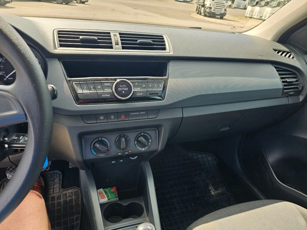 Fahrzeugabbildung SKODA Fabia 1.0l MPI 44kW