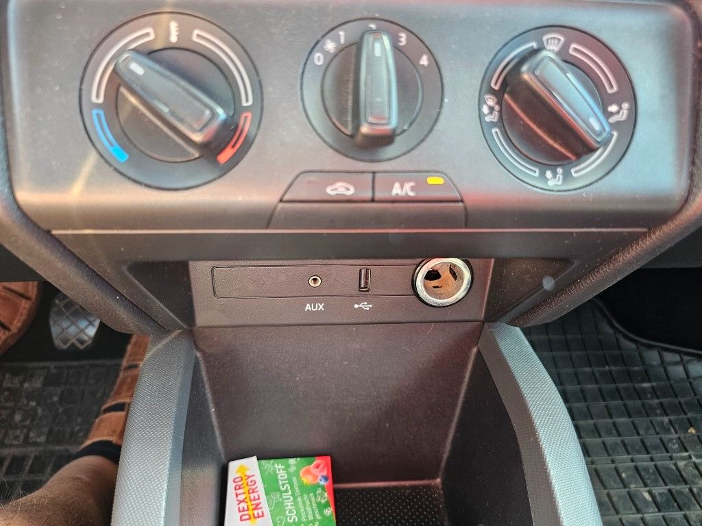 Fahrzeugabbildung SKODA Fabia 1.0l MPI 44kW