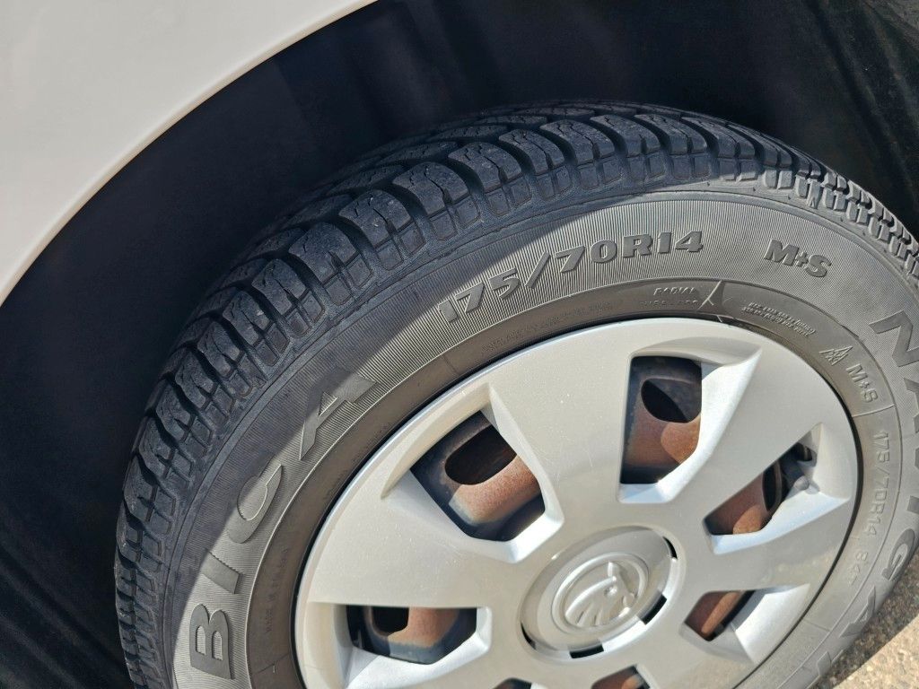 Fahrzeugabbildung SKODA Fabia 1.0l MPI 44kW