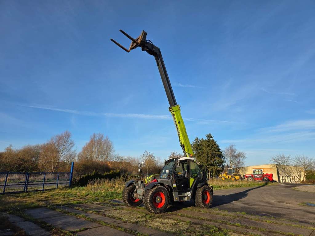 Andere Claas 960 Scorpion VP mit Schaufel + Pal.Gabel