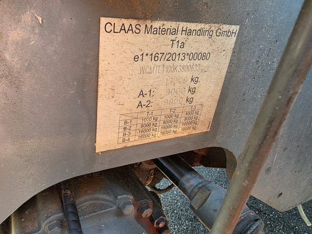 Fahrzeugabbildung Andere Claas 960 Scorpion VP mit Schaufel + Pal.Gabel