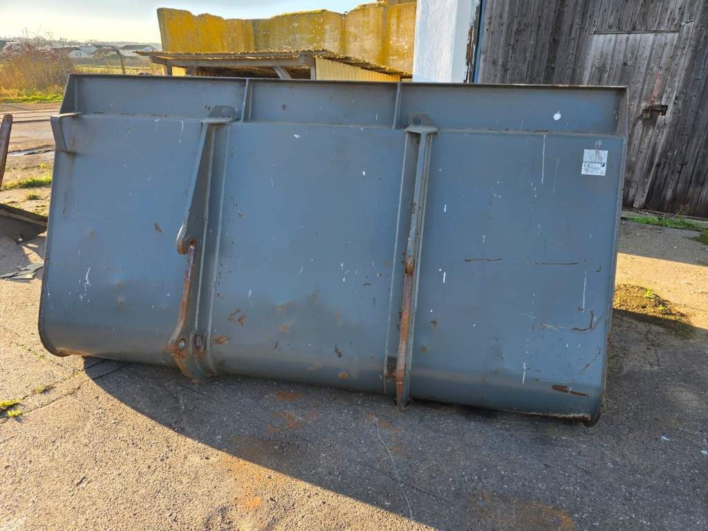 Fahrzeugabbildung Andere Claas 960 Scorpion VP mit Schaufel + Pal.Gabel