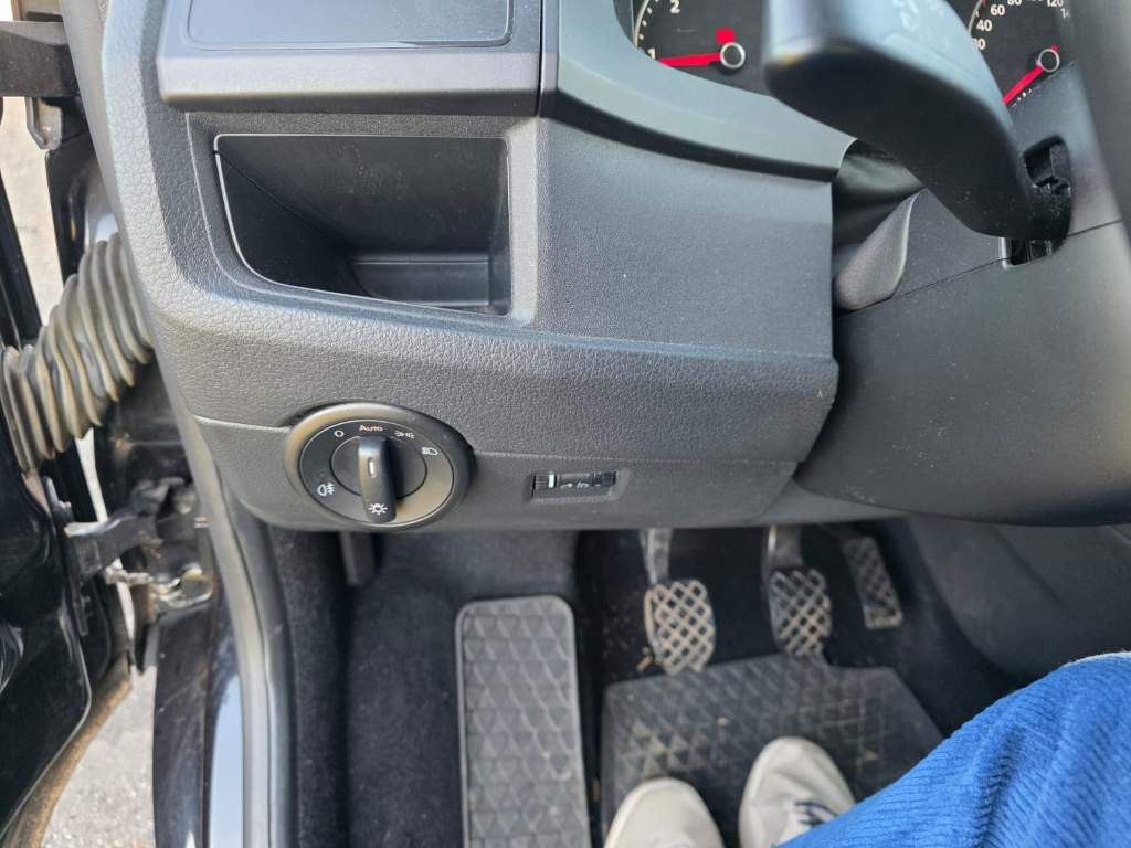 Fahrzeugabbildung Volkswagen T6 Caravelle