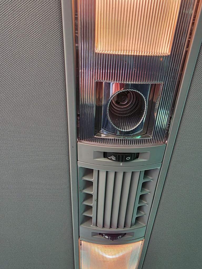 Fahrzeugabbildung Volkswagen T6 Caravelle