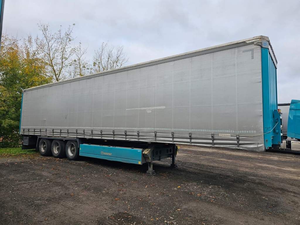 Fahrzeugabbildung Krone Gardine Standard, Plaettenkasten, Liftachse