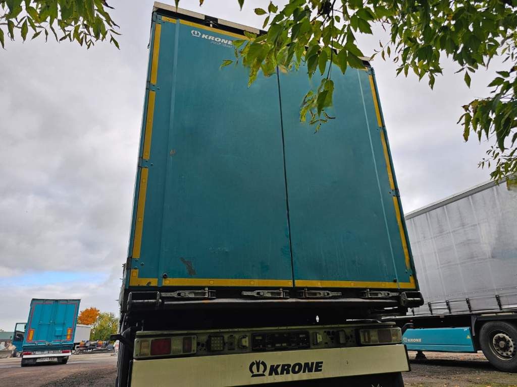 Fahrzeugabbildung Krone Gardine Standard, Plaettenkasten, Liftachse