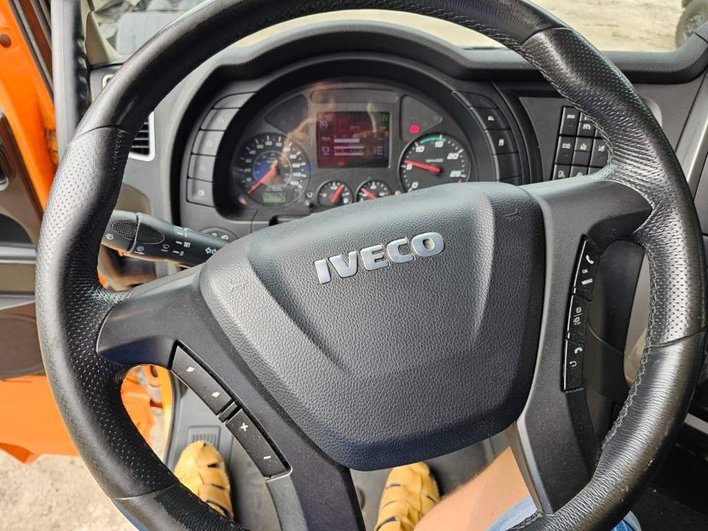 Fahrzeugabbildung Iveco 460, Hi-Line.Retrader,voll durchrepariert