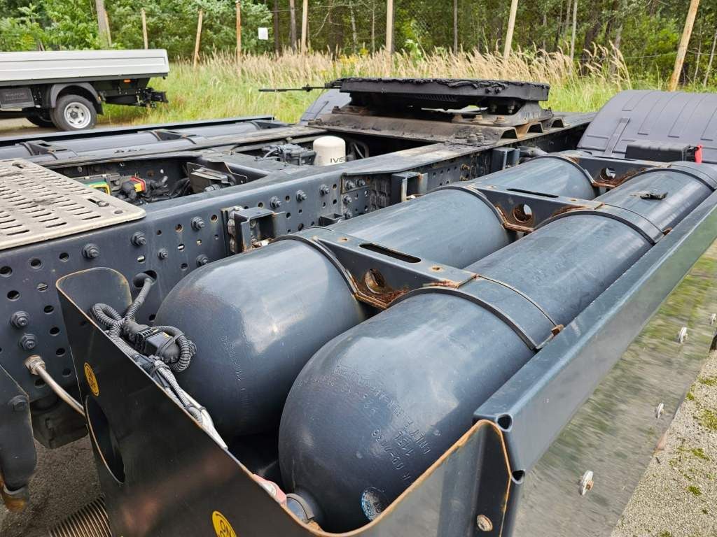 Fahrzeugabbildung Iveco 460, Hi-Line.Retrader,voll durchrepariert