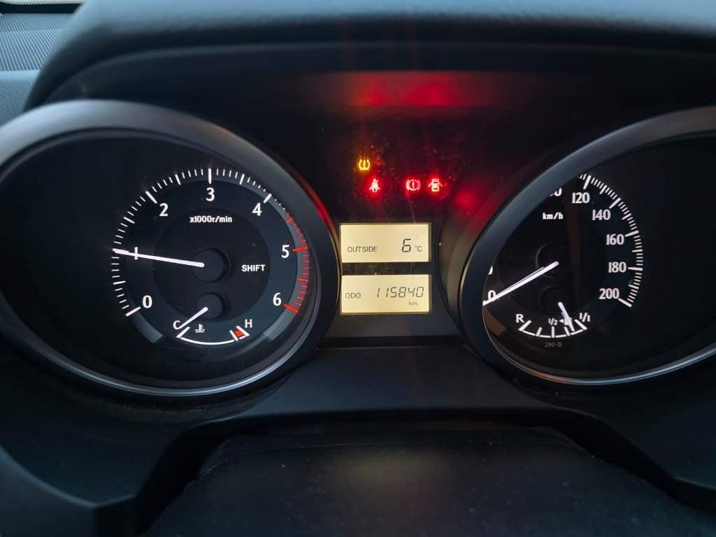 Fahrzeugabbildung Toyota Land Cruiser 3.0 D-4D, Klima, AHK, Mwst. ausweis