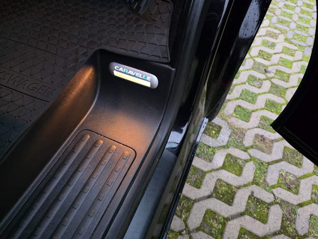 Fahrzeugabbildung Volkswagen T6 Caravelle,9 Sitzer,langer Radts.,Mwst. auswb