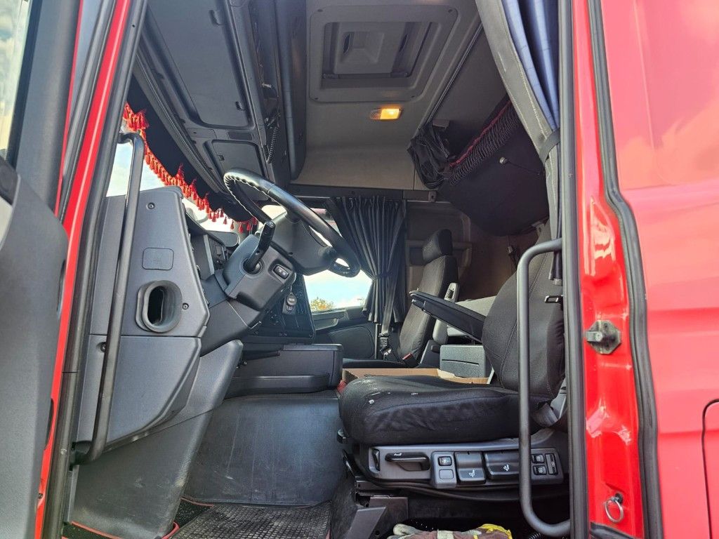 Fahrzeugabbildung Scania G410 Volumen, Edscha, Hubdach+Tandemhänger