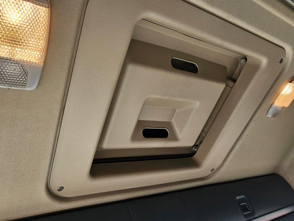 Fahrzeugabbildung Scania G410 Volumen, Edscha, Hubdach+Tandemhänger