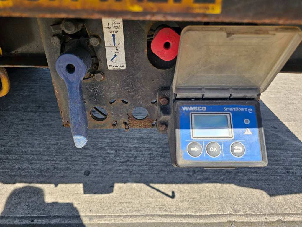 Fahrzeugabbildung Krone Gardine Mega, Anti Eis Dach,2 Liftachse,Hubdach