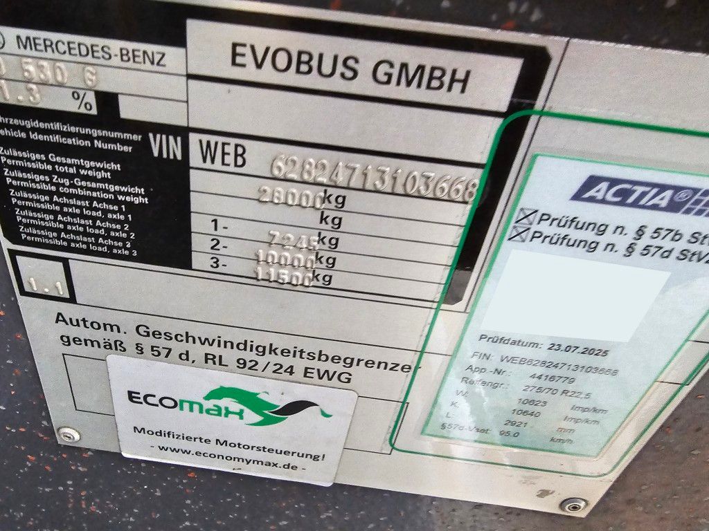 Fahrzeugabbildung Mercedes-Benz O 530 G, Gelenkbus, 3 Achser, Retarder