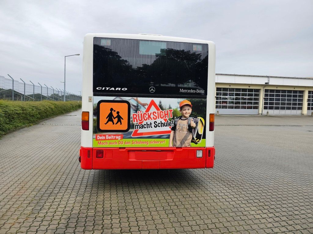 Fahrzeugabbildung Mercedes-Benz O 530 G, Gelenkbus, 3 Achser, Retarder