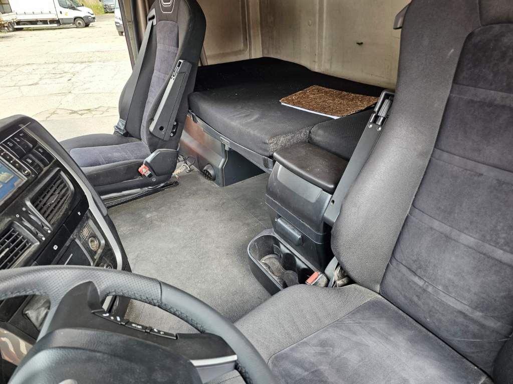 Fahrzeugabbildung Iveco 460,Retrader,Standklima, voll durchrep., CNG