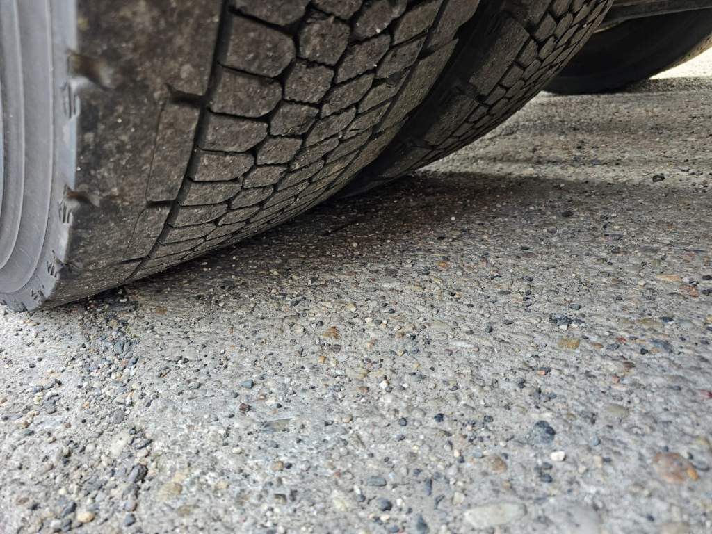 Fahrzeugabbildung Iveco 460,Retrader,Standklima, voll durchrep., CNG