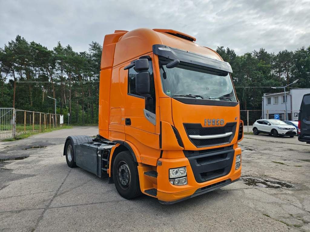 Fahrzeugabbildung Iveco 460,Retrader,Standklima, voll durchrep., CNG