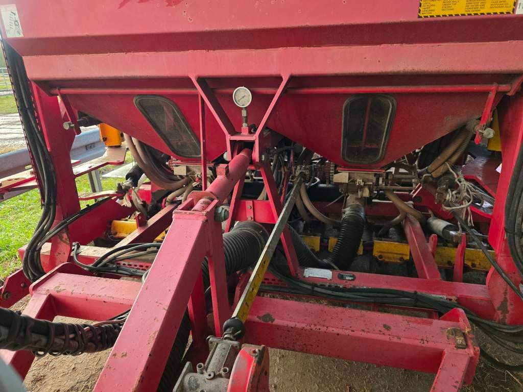 Fahrzeugabbildung Andere Väderstad RD 600 P Drille