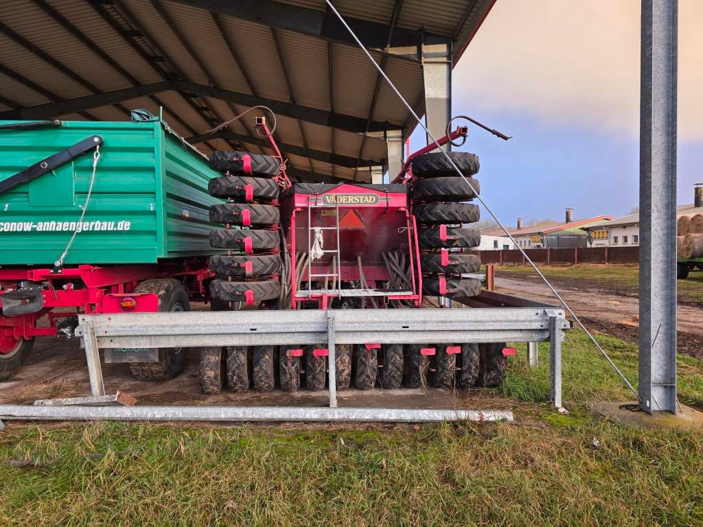 Fahrzeugabbildung Andere Väderstad RD 600 P Drille