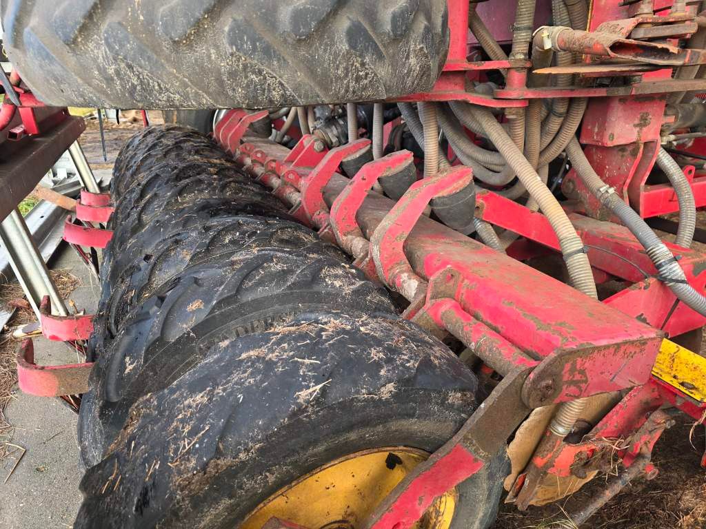 Fahrzeugabbildung Andere Väderstad RD 600 P Drille