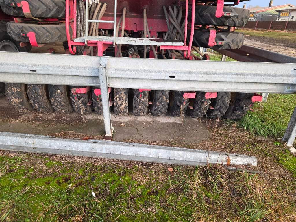 Fahrzeugabbildung Andere Väderstad RD 600 P Drille