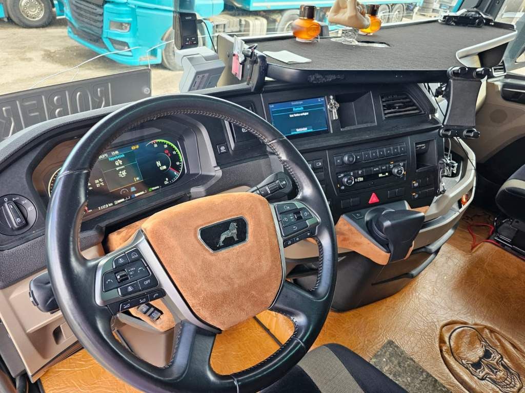 Fahrzeugabbildung MAN 18.470 TGX,2 Kreis-Hydraulik,Retrader,20.500 Kg