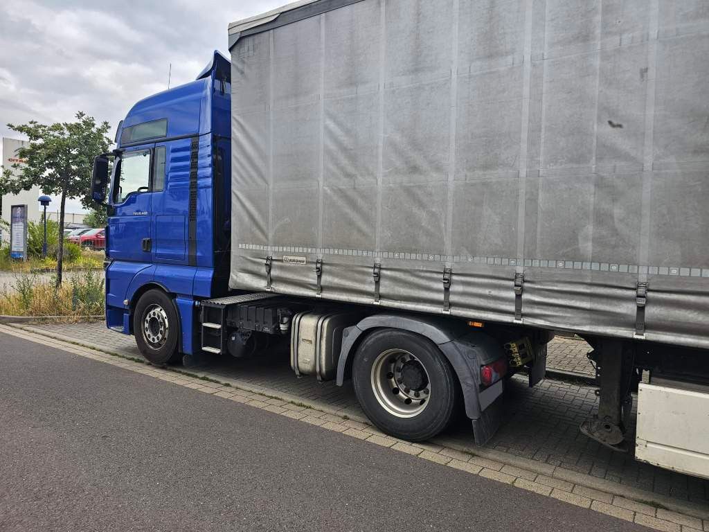 Fahrzeugabbildung MAN 18.460 TGX Standard, Euro 6, Standklima