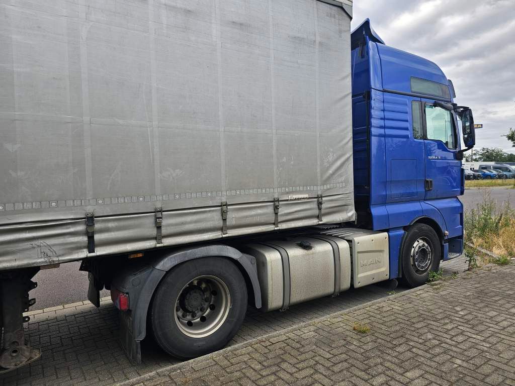 Fahrzeugabbildung MAN 18.460 TGX Standard, Euro 6, Standklima